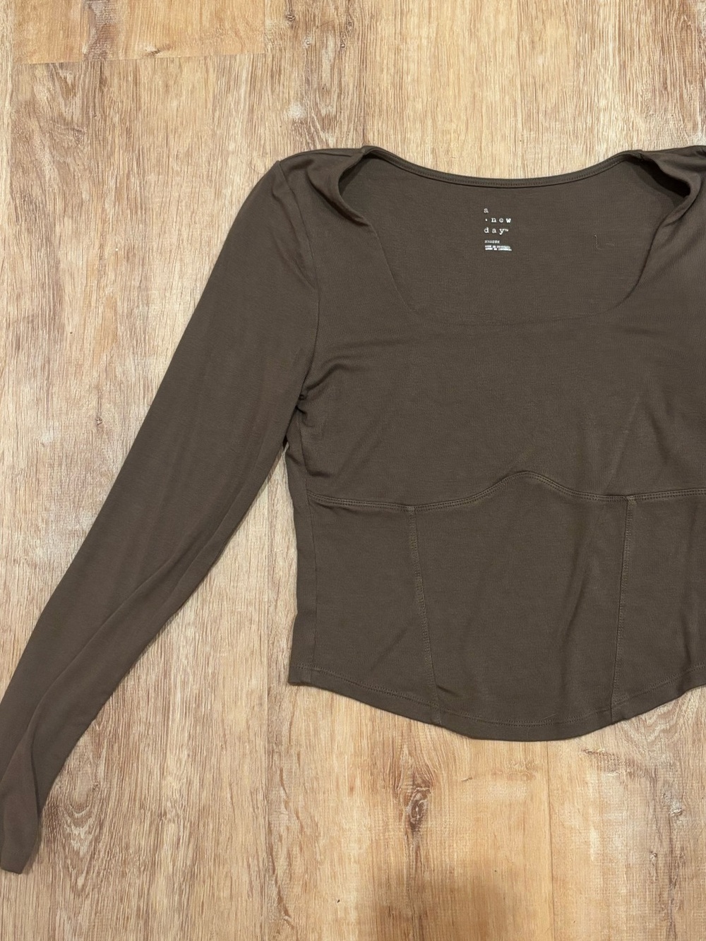 a new day Brown Long Sleeve Scoop Neck Fitted Top